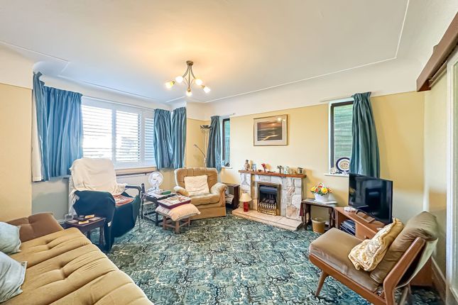 10 Ashway, Wirral photo 3