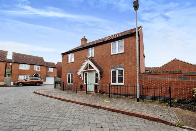 Detached house for sale in Scarborough Close, Grantham