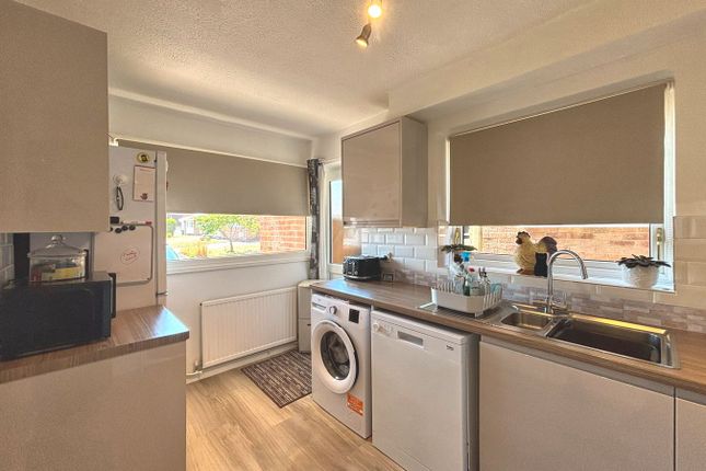 9, Thames Close, Charfield photo 3