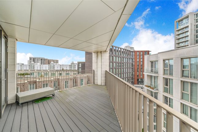113, Commodore House, 8, Admiralty Avenue, London photo 3