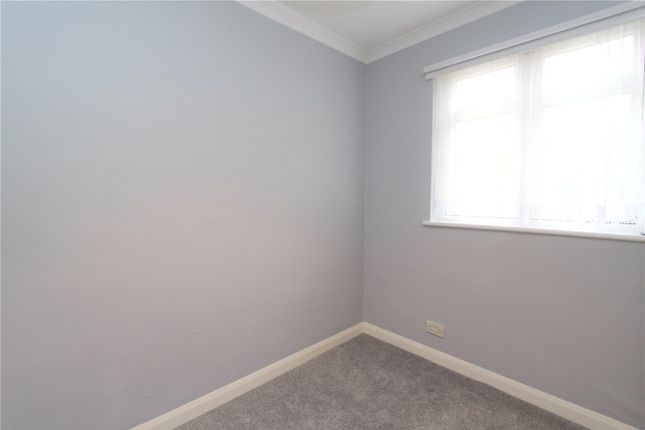 Flat 12, Malcolm Court,, Ashbourne Road, UK photo 5