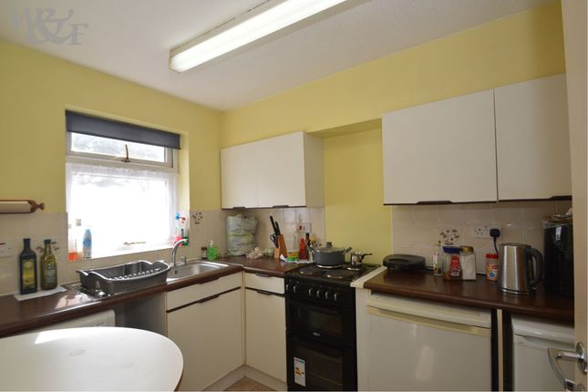 74, Swan Gardens, Birmingham photo 4