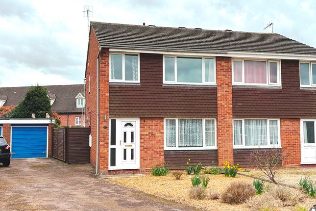 Thumbnail Semi-detached house to rent in The Meadows, Bidford-On-Avon