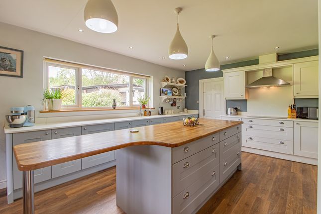 Greystones, Bryn Road, Redwick photo 4