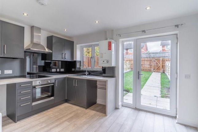 4 Michaels Terrace,, Waterloo Road, Telford photo 4
