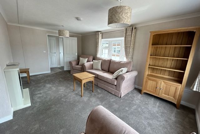 2-bed caravan on Newbridge Park, Maidstone Road, Tonbridge, £249,000