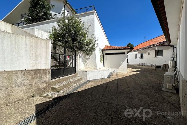 Detached house for sale in Street Name Upon Request, Viseu, Pt