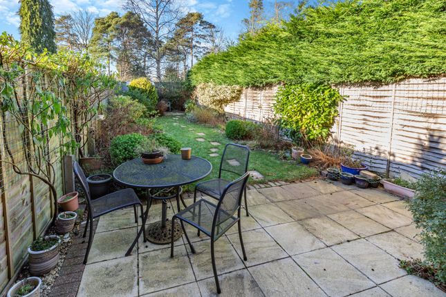 End terrace house for sale in Hervines Court, Hervines Road, Amersham