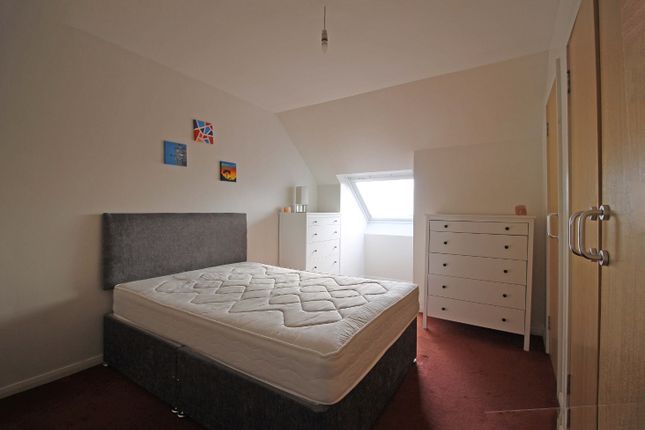 Flat to rent in Baker Street, Stirling