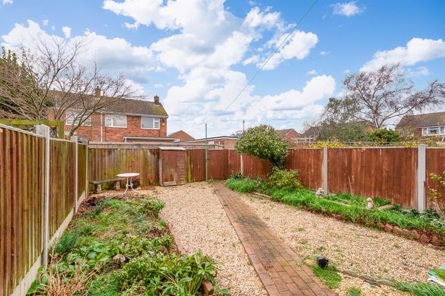 Terraced house for sale in Shelley Close, Maldon
