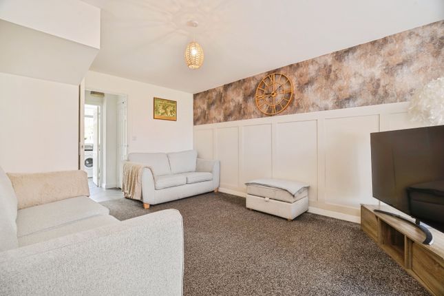 125, Deepdale Avenue, Stockton-on-tees photo 3