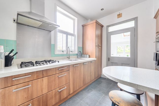 108, Bradford Road, West Yorkshire photo 3