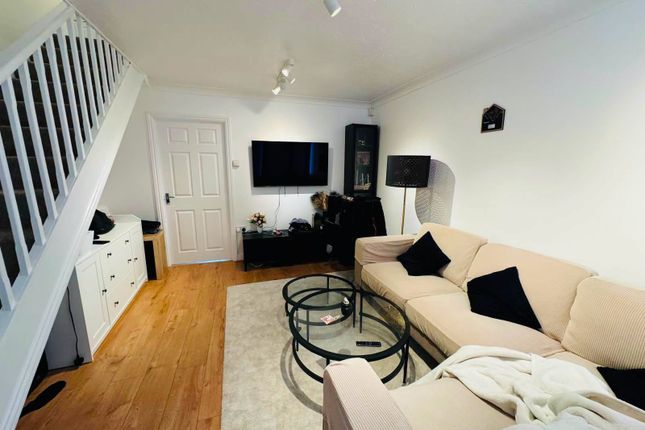 88, Dunraven Avenue, Luton photo 2