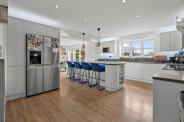 3 Upper Oaks Court, Tewkesbury photo 2