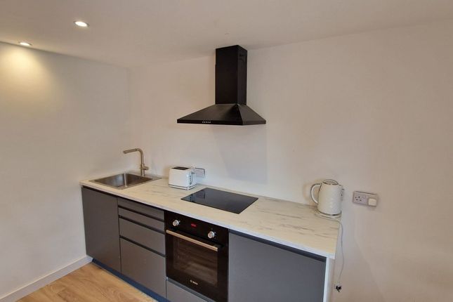 Sutton Road, Hounslow photo 4