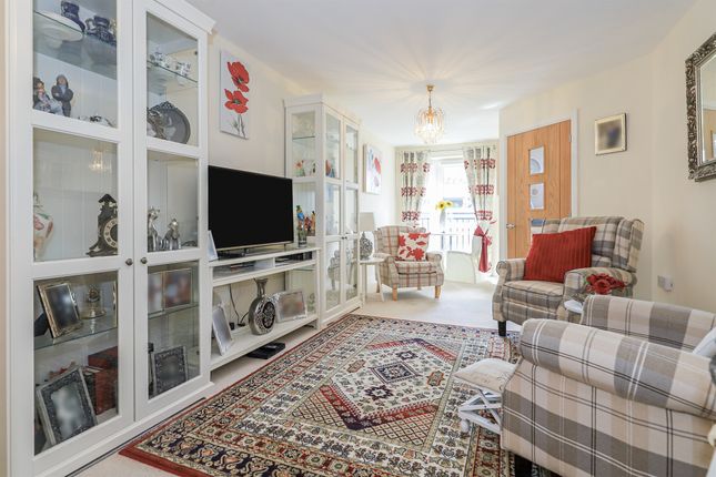 24, Brindley Gardens, Wolverhampton photo 4