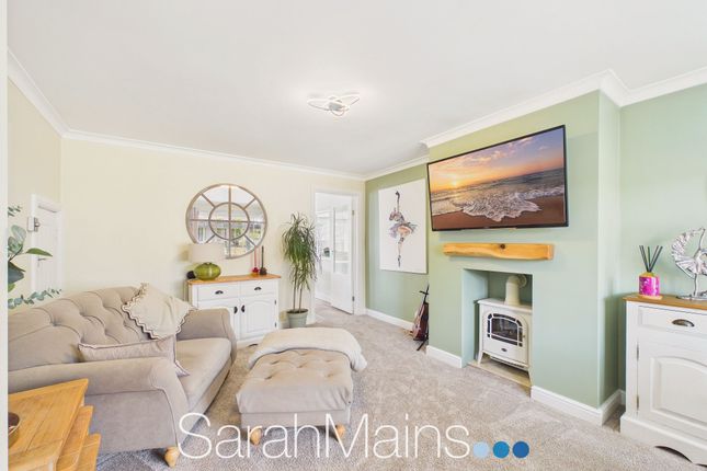 53 Calder Walk, Newcastle Upon Tyne photo 3