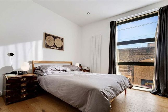 Esker Place, London photo 4