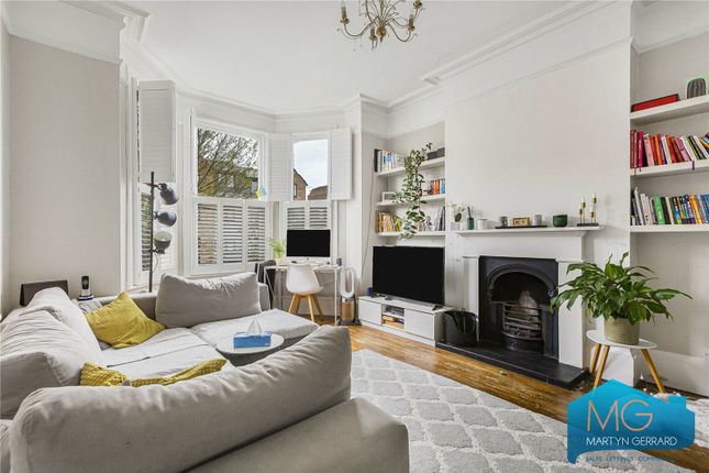 Flat for sale in Sutton Road, Muswell Hill, London
