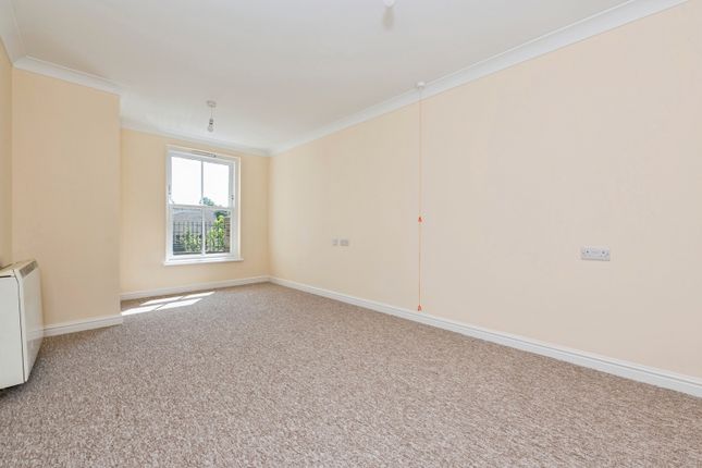 7, Nelson Court, Windmill Hill photo 4