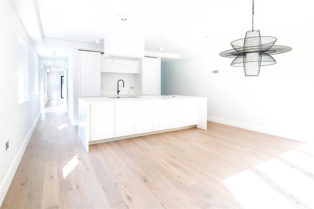 13 The Nest,, Lovering Dry, St. Austell photo 3