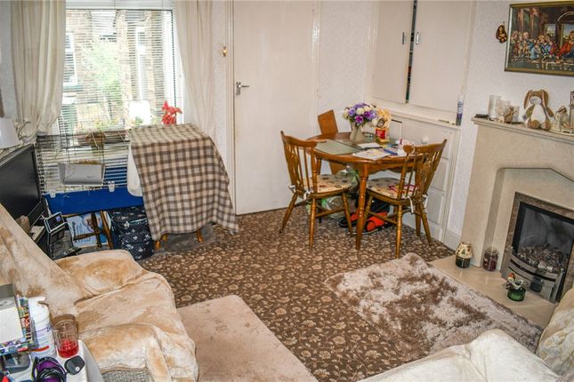 10, Norman Street, West Yorkshire photo 3