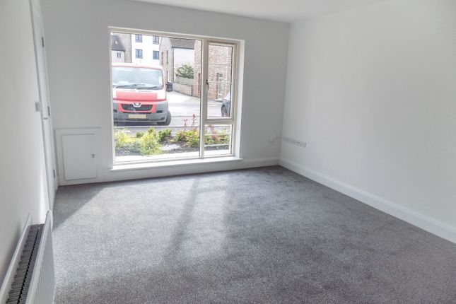 5, Larch Lane, Lisburn photo 3