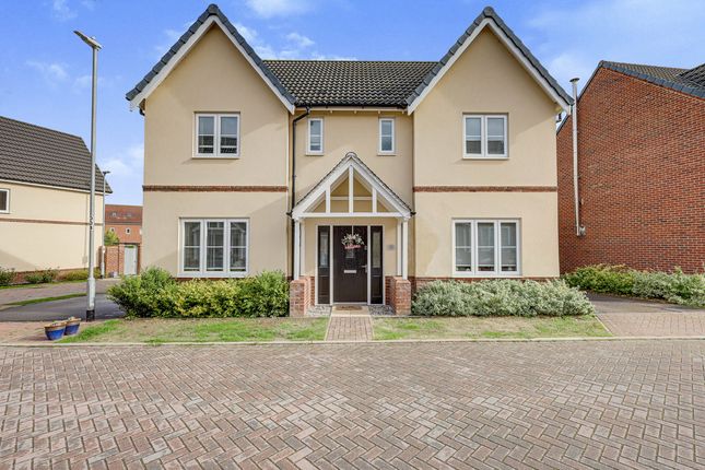 Maple Lane Wickford Ss11 5 Bedroom Detached House For Sale Primelocation