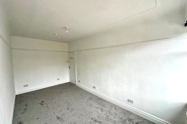 161A, WIRRAL photo 2
