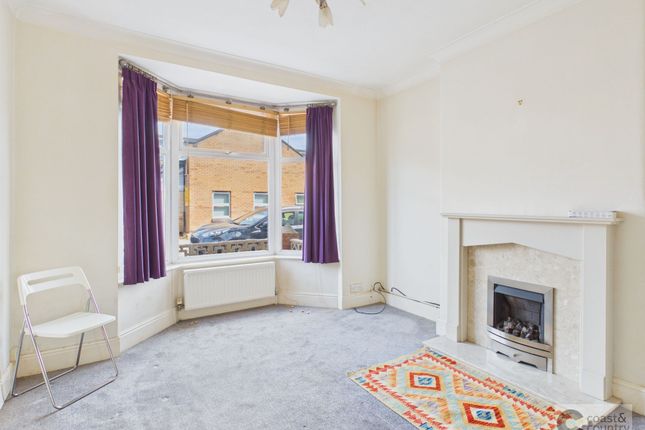 15 Coronation Road, Newton Abbot photo 2