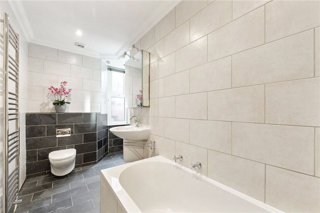 Flat to rent in Bickenhall Street, Marylebone, London