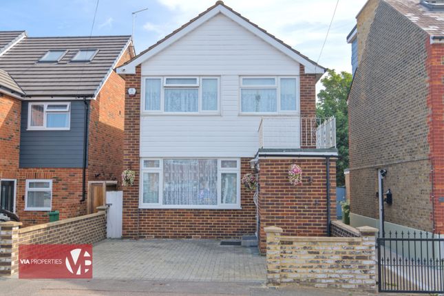 3-bed detached on 3, Bosanquet Road, Hoddesdon, £425,000