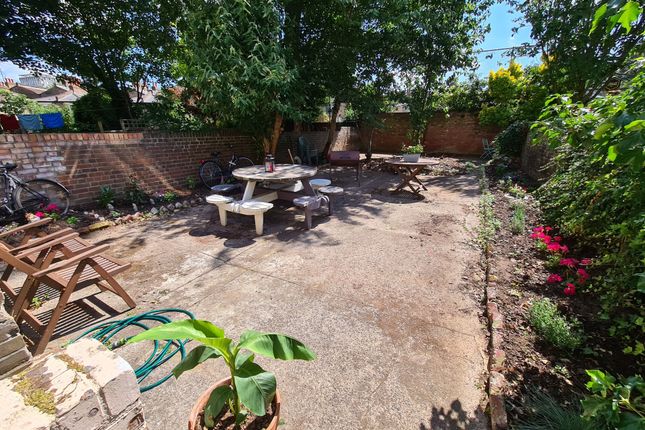 84, Bonner Road, London photo 5