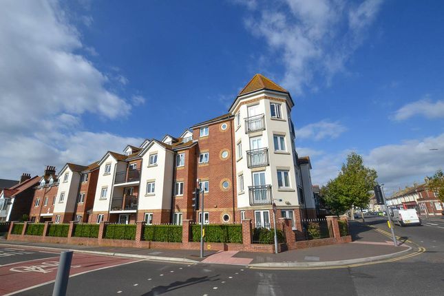 Thumbnail Flat for sale in Whitley Road, Eastbourne