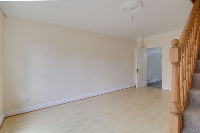 5 Mariott Drive, Ely photo 4
