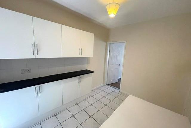 10, Newton Street, Mansfield photo 4