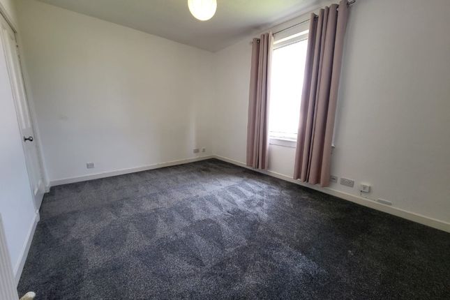 Brownside Drive, Knightswood, Glasgow, G13 4BN, Glasgow photo 3
