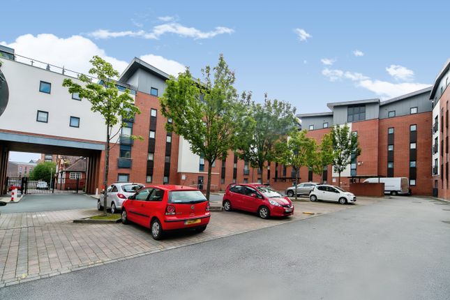 Flat for sale in Egerton Street, Chester, Cheshire