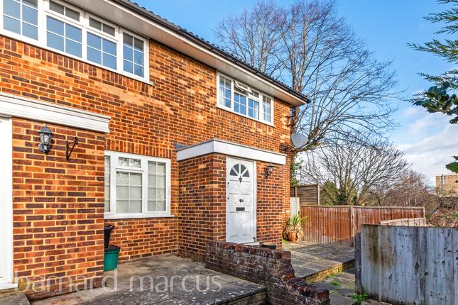 Thumbnail Property to rent in Tapestry Close, Sutton