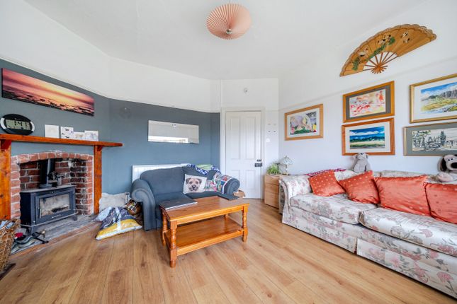 Beach Bungalow,, Penrhyn Drive South, Gwynedd photo 2