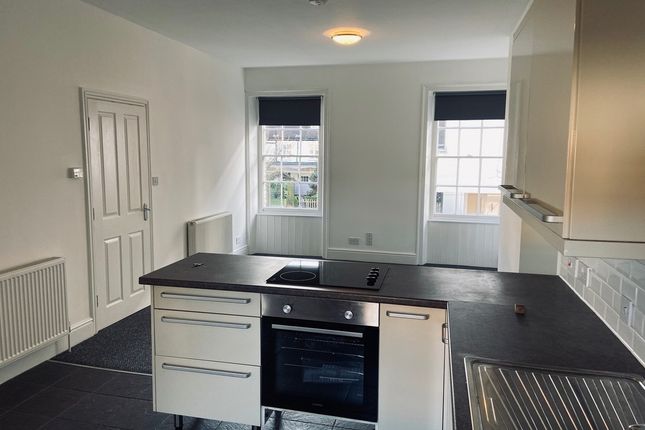Flat 1A, Bridgate Court, Bridge Street, Thetford photo 2