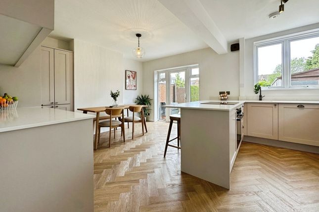 7, Macrome Road, Tettenhall, Wolverhampton photo 3