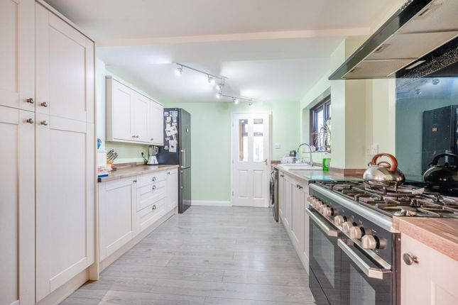 15 Byron Way, Great Yarmouth photo 2