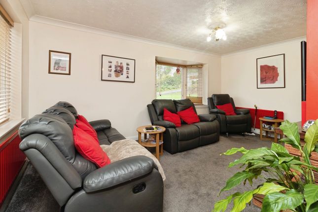 Grafham Close, Milton Keynes photo 2