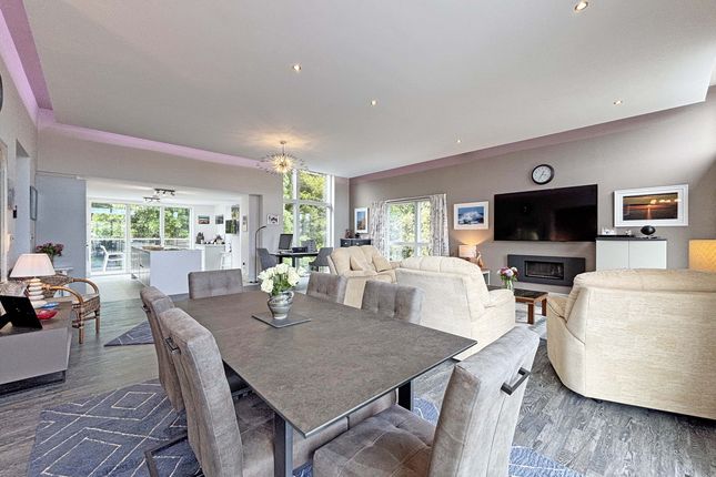 Penthouse Apartment, 15, Truro photo 4