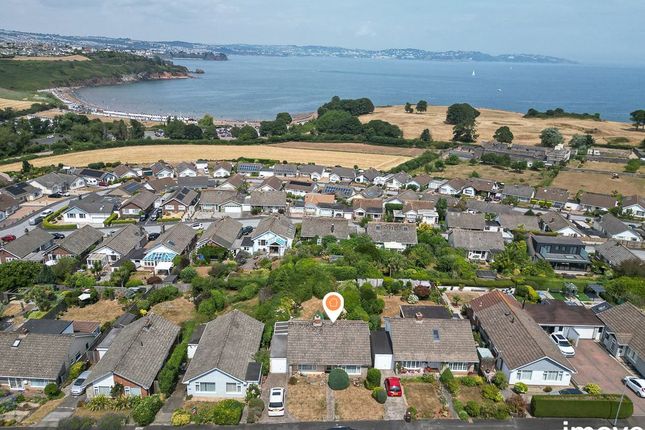 17 Lower Fowden, Paignton photo 4