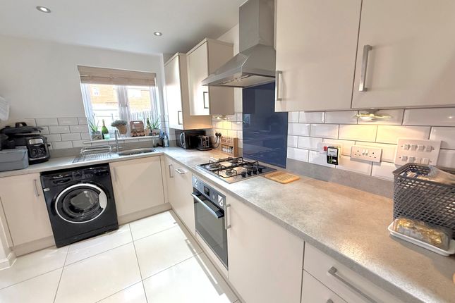 2, Wilcox Way, Littlehampton photo 3