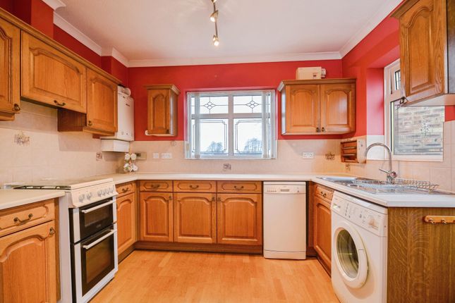 1, Rievaulx Drive, Northallerton photo 4