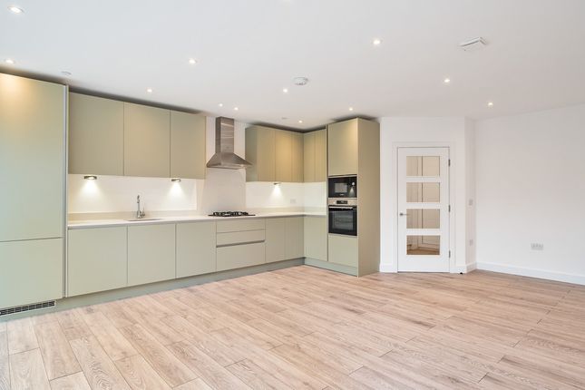 End terrace house for sale in Kingsmead Road, Tulse Hill