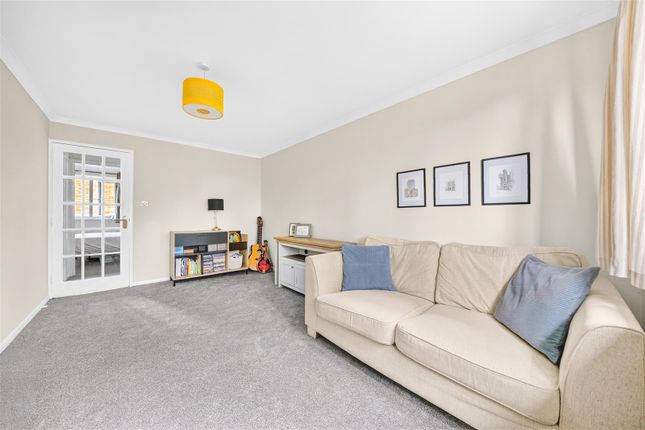 908, High Road, Romford photo 4